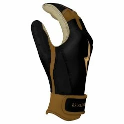 Bruce Bolt PREMIUM PRO GOLD SERIES Short Cuff Batting Gloves - Gold BLACK -APPAREL Sales Store premium pro gold series short cuff batting gloves gold black bruce bolt 220676